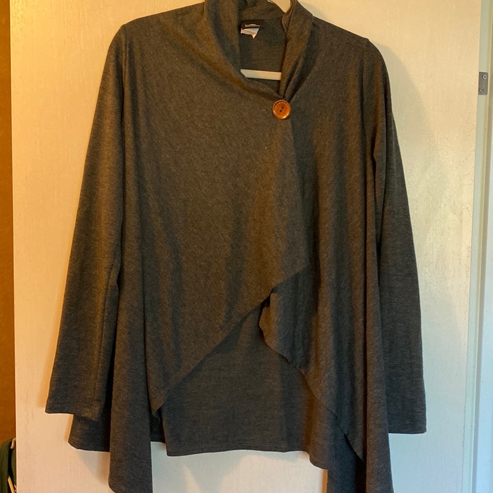 Wrap/cape top
